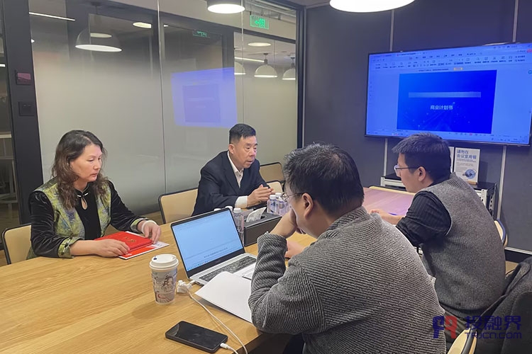 創(chuàng)業(yè)找對(duì)路，成功快一步?。ㄍ度诮绲?72期創(chuàng)投對(duì)接微路演成功舉辦）