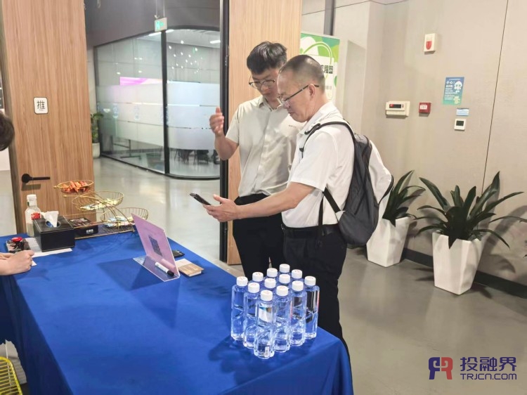 线上线下联动，架起合作新桥梁（（投融界第1003期创投对接微路演成功举办）